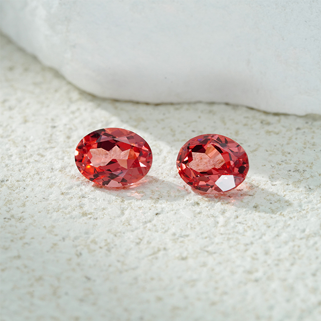 Đá quý màu hồng cắt hình bầu dục Padparadscha Loose Lab Grown